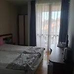 илен C411 Panorama