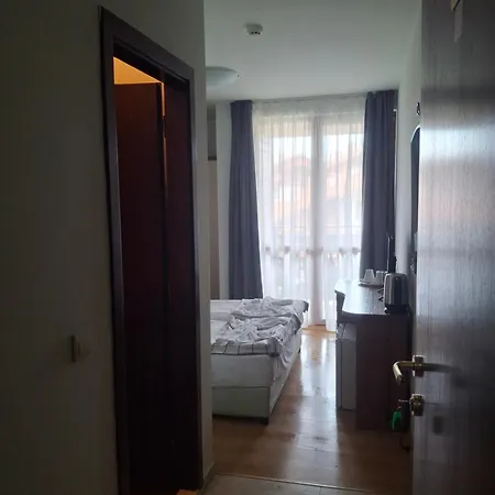 илен C411 Panorama 4*