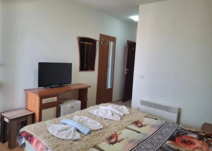 Отель илен C411 Panorama