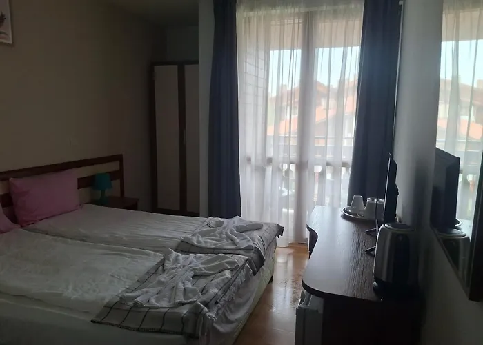 илен C411 Panorama