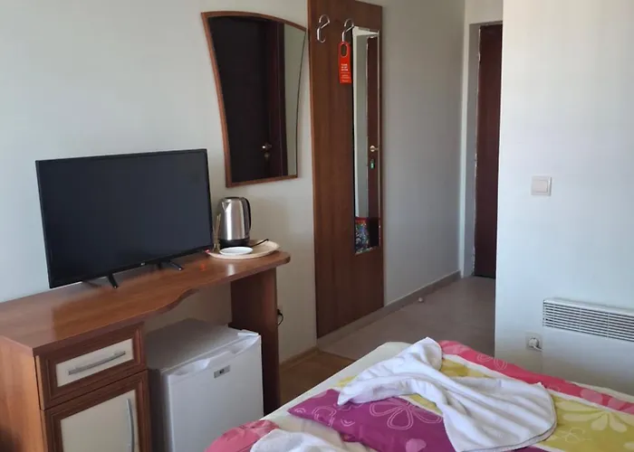 Отель илен C411 Panorama